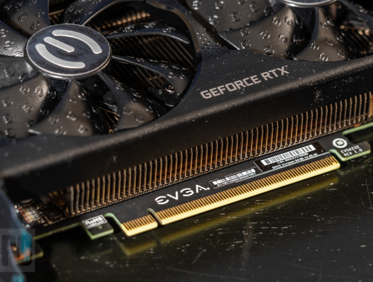 EVGA’yı GPU’dan Founders Edition itti