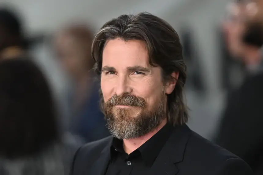 Christian Bale tanınamaz hale geldi