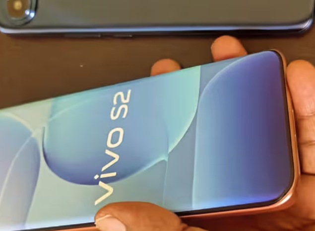 Vivo S2 FE sürprizi ortaya çıktı! Vivo S2 Pro planı rafa kalkmış olabilir