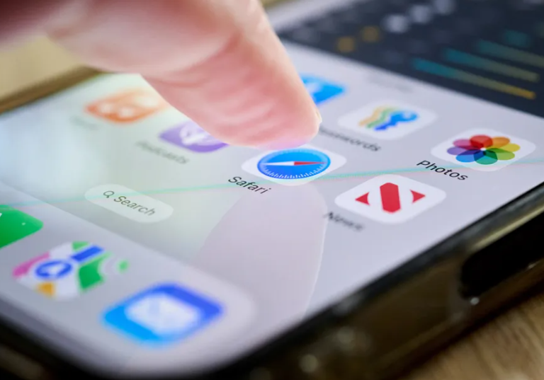 iOS 27 Safari’de üç yeni araç: Beni Bilgilendir, uzantı tanımla ve sekmeleri konu konu ayır