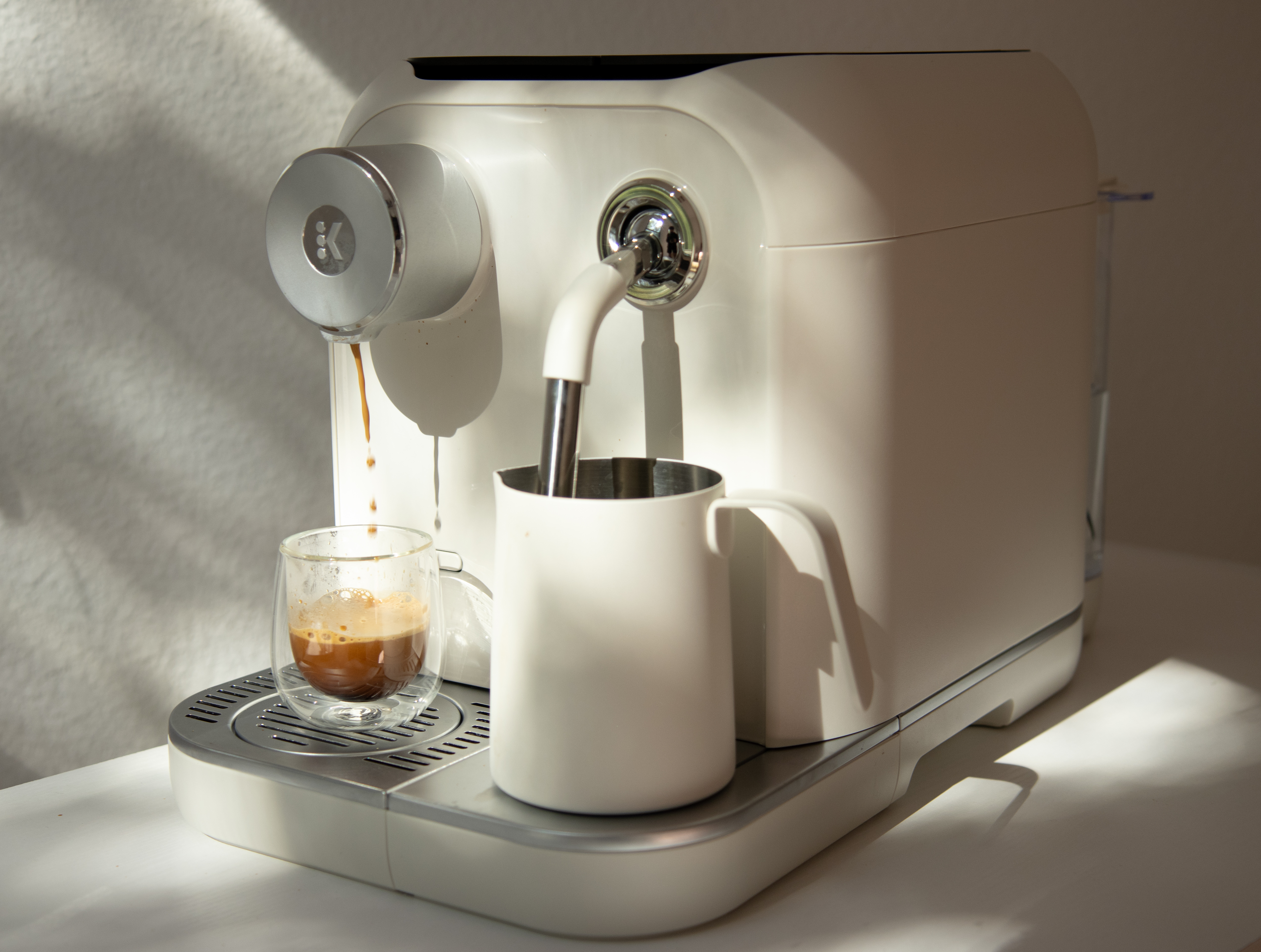 Keurig'in Şık ve Plastiksiz Kapsül Kahve Sistemini Haftalarca Test Ettim: İşte Artıları ve Eksileri